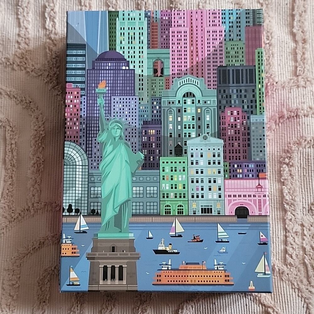 New York City, 1000 piece jigsaw puzzle. By The Little Friends of Printmaking.
